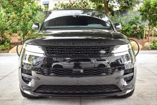 2024 Land Rover Range Rover Sport SE