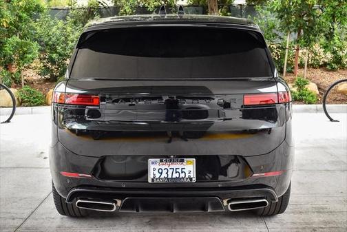 2024 Land Rover Range Rover Sport SE