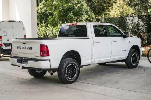 Bright White Clearcoat 2026 RAM 2500 Laramie Crew Cab 4x4 6'4' Box