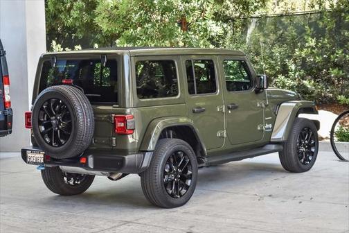 2022 Jeep Wrangler Unlimited 4xe Sahara