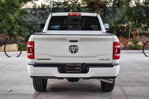 2024 RAM 2500 Laramie Crew Cab 4x4 6'4' Box