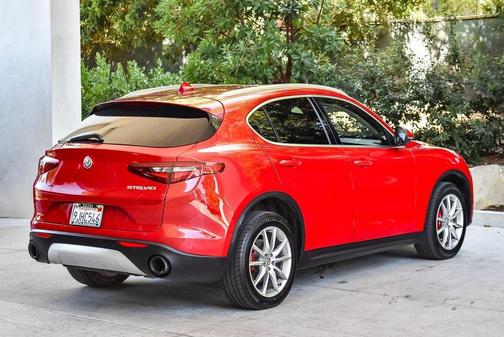 2018 Alfa Romeo Stelvio Ti