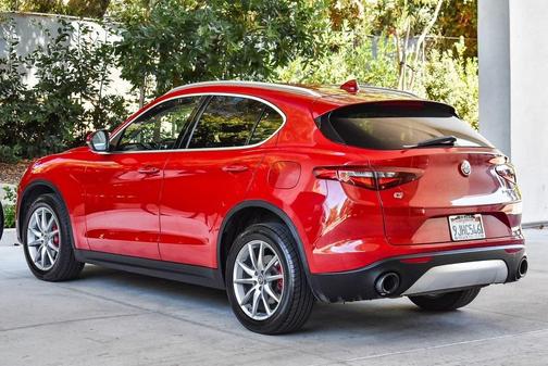 2018 Alfa Romeo Stelvio Ti