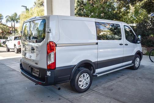 2024 Ford Transit-250 Base