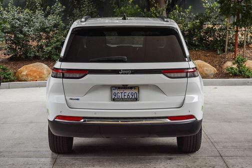 2023 Jeep Grand Cherokee 4xe Base