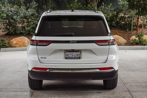 2023 Jeep Grand Cherokee 4xe Base