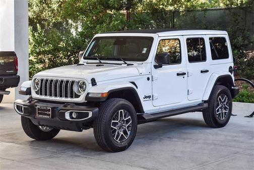 2026 Jeep Wrangler 4-Door Sahara 4x4
