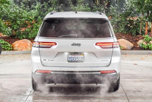 2022 Jeep Grand Cherokee L Laredo