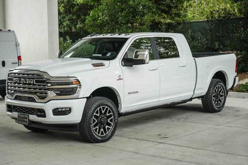 Bright White Clearcoat 2026 RAM 2500 Longhorn