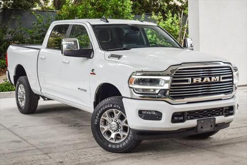 2024 RAM 2500 Laramie Crew Cab 4x4 6'4' Box