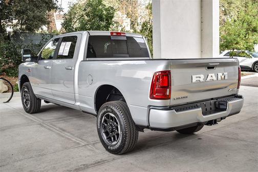 2026 RAM 2500 Laramie Crew Cab 4x4 6'4' Box