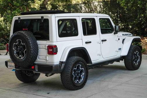 Bright White Clearcoat 2023 Jeep Wrangler 4xe Rubicon