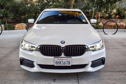 2019 BMW 540 540i
