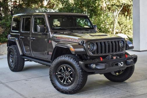 2025 Jeep Wrangler Rubicon