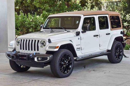 2022 Jeep Wrangler Unlimited 4xe Sahara