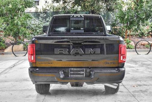 2026 RAM 3500 Limited Crew Cab 4x4 6'4' Box