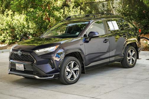 Blueprint 2023 Toyota RAV4 Prime SE