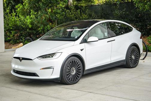 Pearl White Multi-Coat 2022 Tesla Model X Plaid Tri Motor All-Wheel Drive