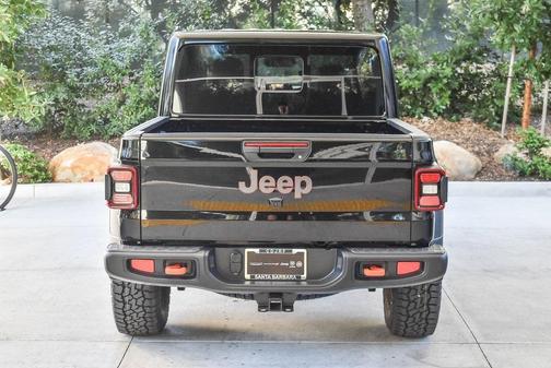 2026 Jeep Gladiator Mojave 4x4