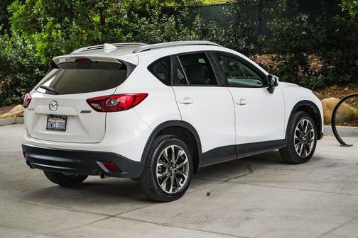 Crystal White Pearl Mica 2016 Mazda CX-5 Grand Touring
