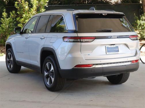 2023 Jeep Grand Cherokee 4xe Base