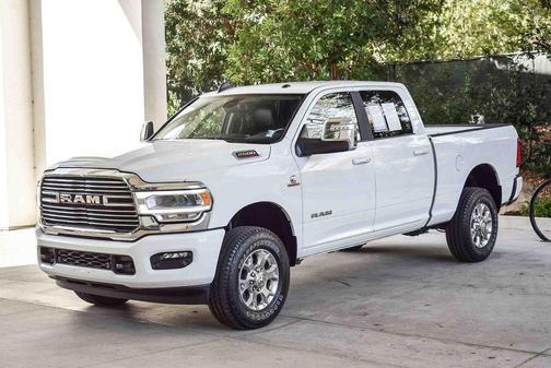 2024 RAM 2500 Laramie Crew Cab 4x4 6'4' Box