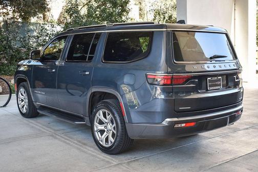 2022 Jeep Wagoneer Series II 4x4
