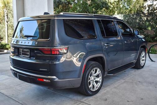 2022 Jeep Wagoneer Series II 4x4