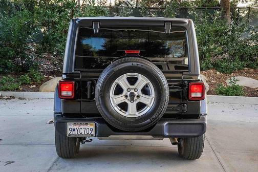 2022 Jeep Wrangler Sport S