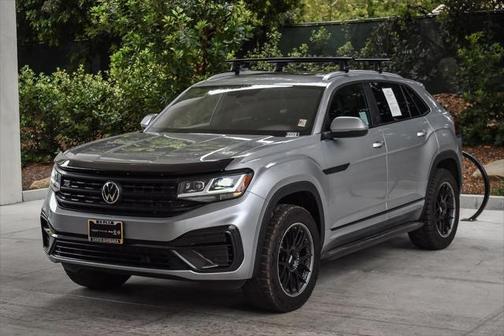 2020 Volkswagen Atlas Cross Sport 3.6L V6 SE w/Technology R-Line