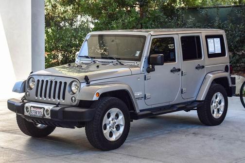 2015 Jeep Wrangler Unlimited Sahara