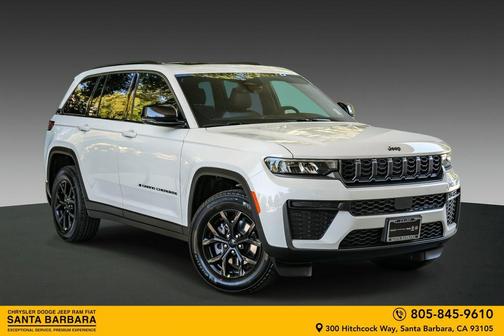 Bright White Clearcoat 2026 Jeep Grand Cherokee Altitude