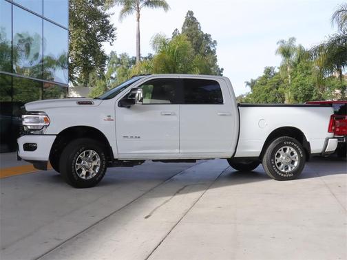 2024 RAM 2500 Laramie Crew Cab 4x4 6'4' Box