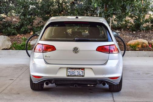 2015 Volkswagen Golf GTI 2.0T S 4-Door