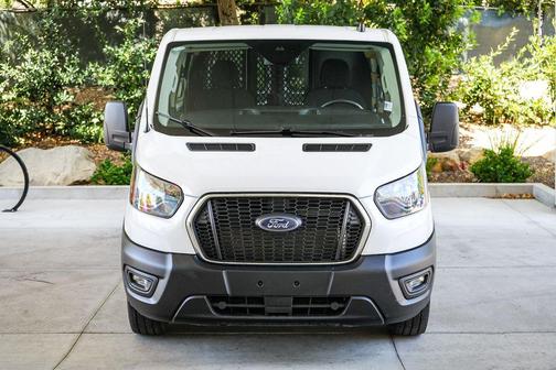 Oxford White 2024 Ford Transit-250 Base