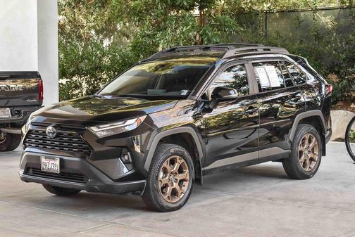 2023 Toyota RAV4 Hybrid Woodland Edition