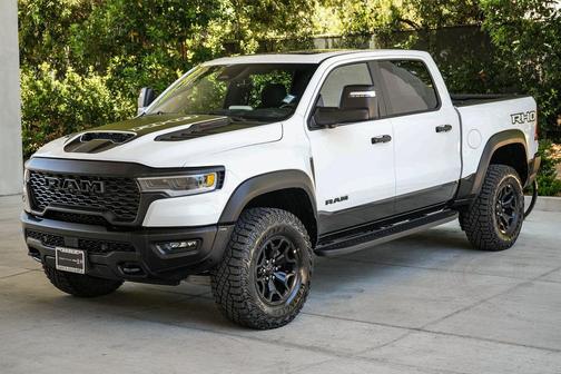 Bright White Clearcoat 2026 RAM 1500 RHO Crew Cab 4x4 5'7' Box