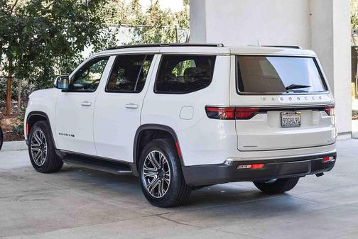 2022 Jeep Wagoneer Series III 4x4