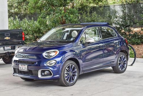 2022 FIAT 500X Yacht Club Capri AWD