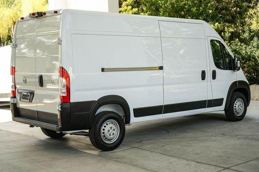 Bright White Clearcoat 2026 RAM ProMaster 2500 Tradesman