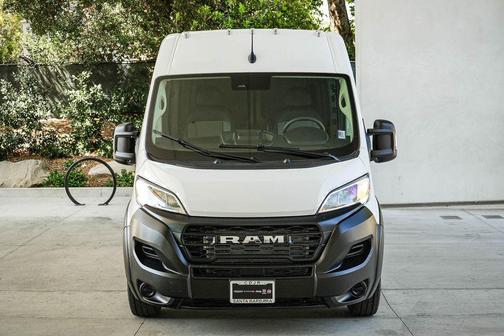 Bright White Clearcoat 2026 RAM ProMaster 2500 Tradesman
