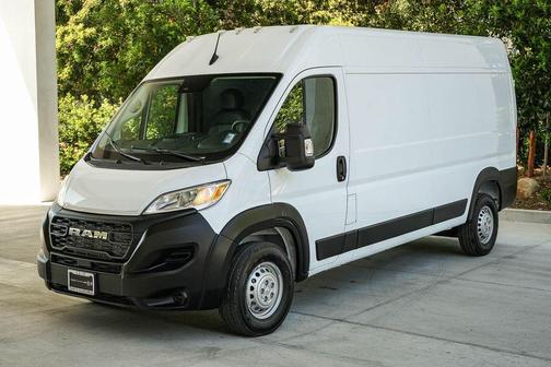 Bright White Clearcoat 2026 RAM ProMaster 2500 Tradesman