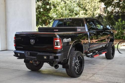2021 RAM 2500 Laramie Crew Cab 4x4 6'4' Box
