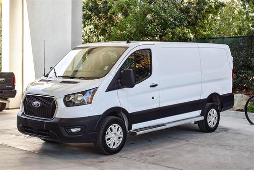 2024 Ford Transit-250 Base