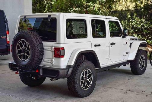 2025 Jeep Wrangler Rubicon