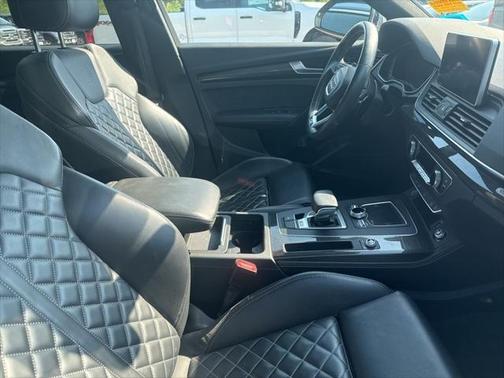 2018 Audi SQ5 3.0T Premium Plus