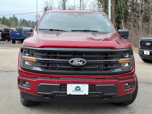 Ruby Red Metallic Tinted Clearcoat 2026 Ford F-150 XLT