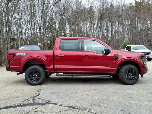 Ruby Red Metallic Tinted Clearcoat 2026 Ford F-150 XLT
