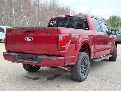 Ruby Red Metallic Tinted Clearcoat 2026 Ford F-150 XLT