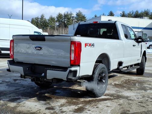 Avalanche 2026 Ford F-250 XL